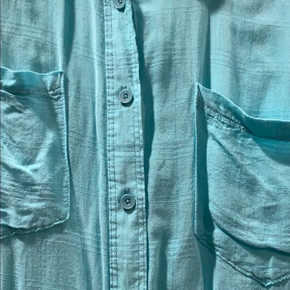 Aeropostale turquoise button down shirt - Picture 3 of 7